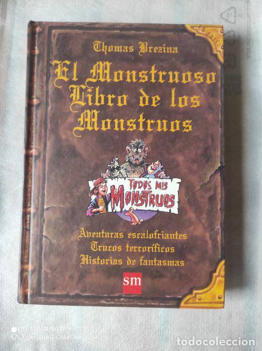 Libros de segunda mano: EL MONSTRUOSO LIBRO DE LOS MONSTRUOS - THOMAS BREZINA - Foto 1