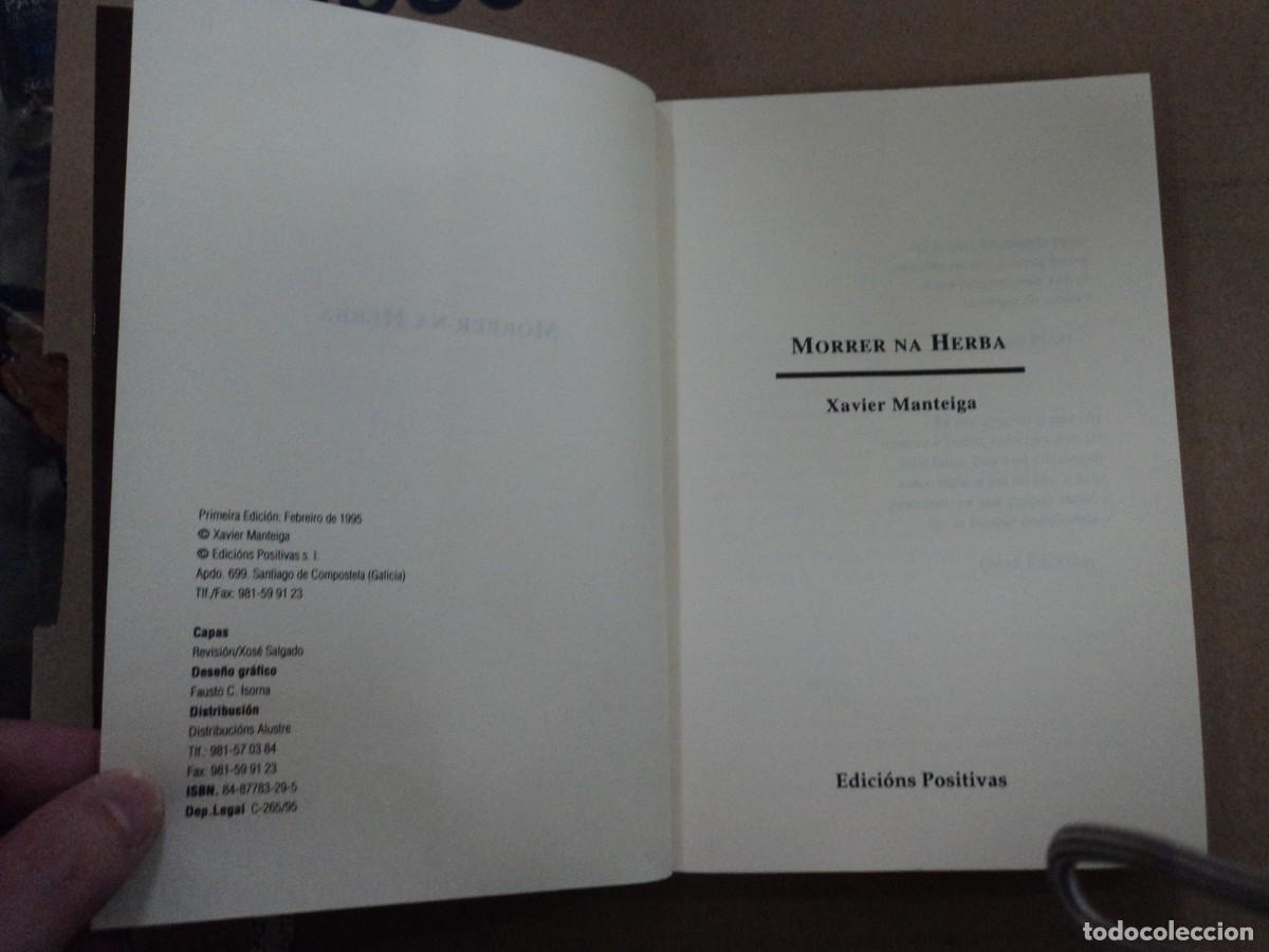 Libros de segunda mano: Morrer na herba - Xavier Manteiga - Foto 3