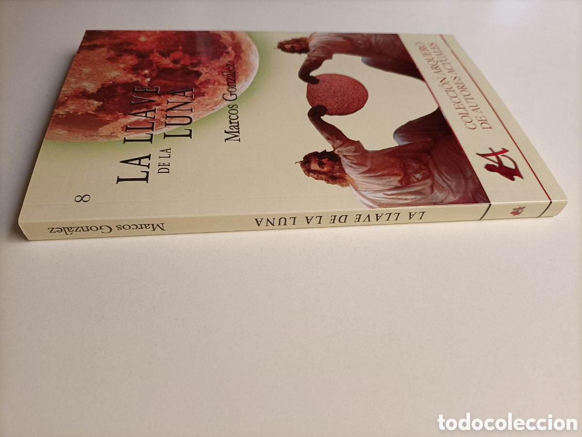 Libros de segunda mano: La llave de la luna Marcos Gonz&aacute;lez - Foto 3