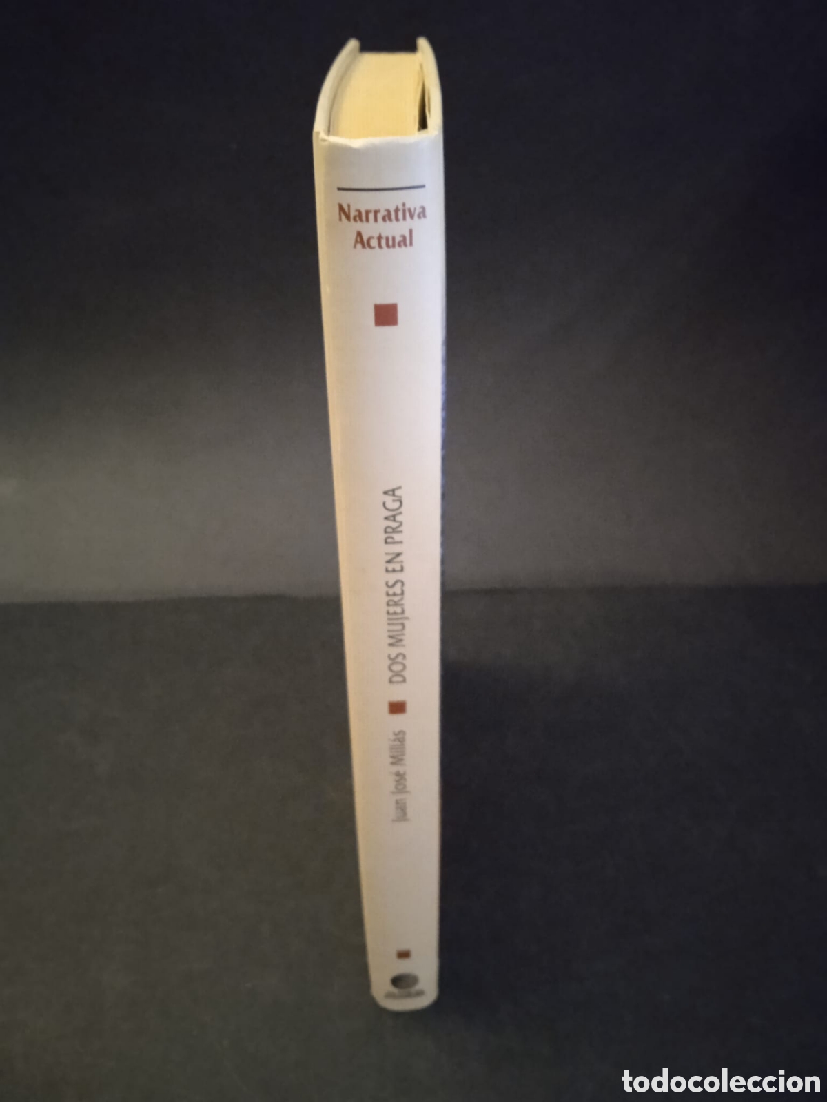 Libros de segunda mano: Libro Dos mujeres en Praga - Foto 2