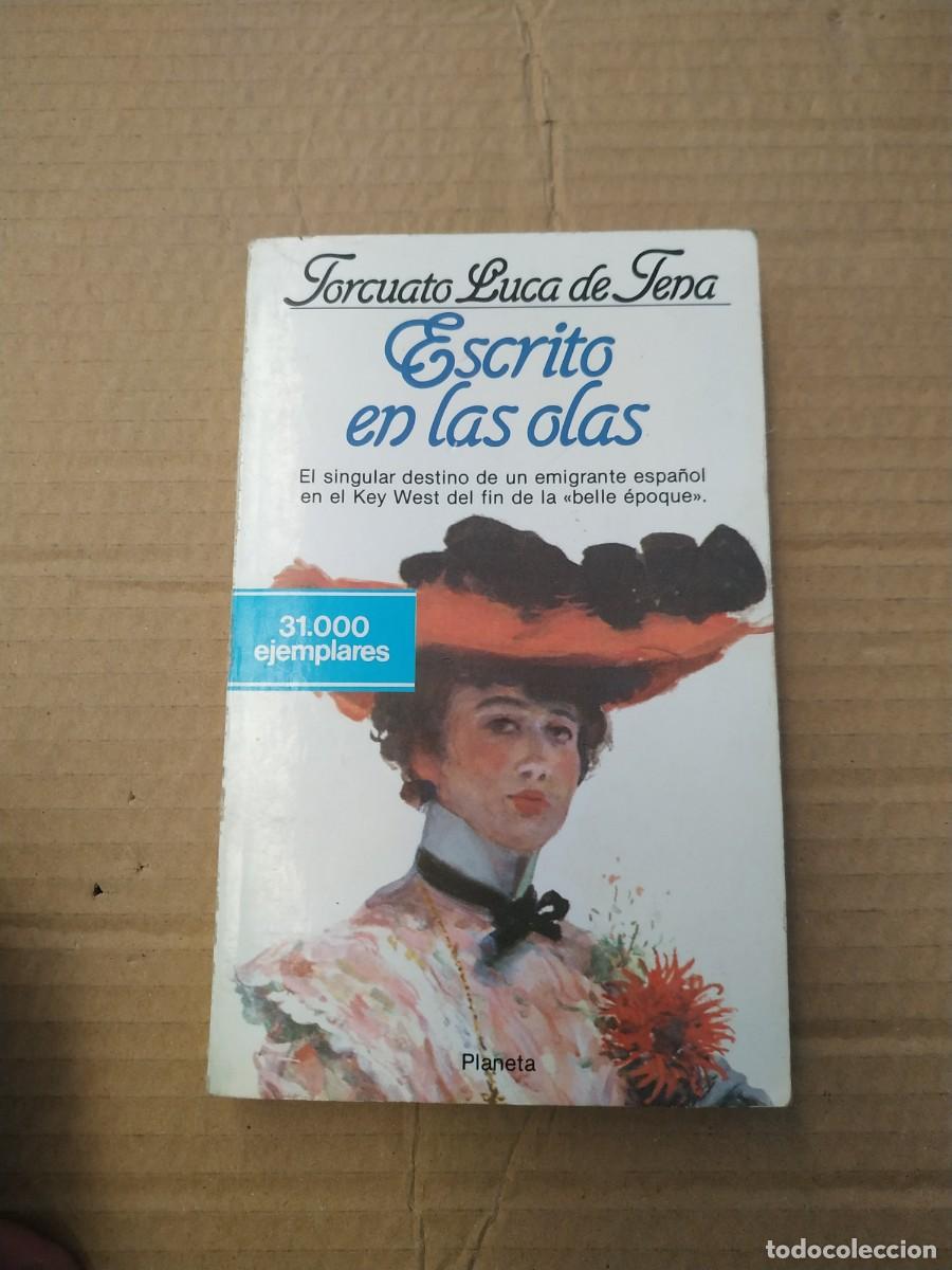 Libros de segunda mano: Escrito en las olas - Torcuato Luca de Tena - Foto 1