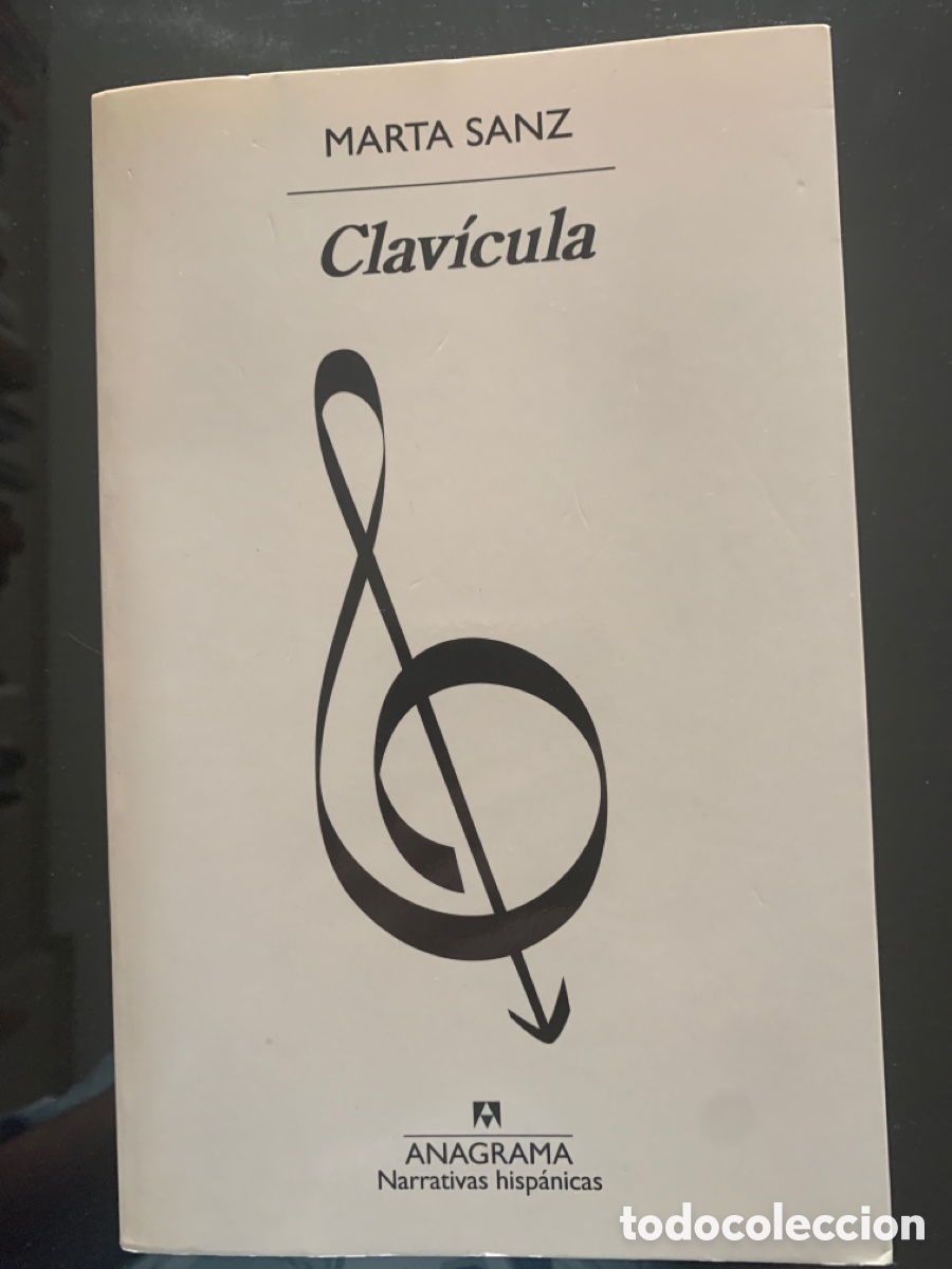 Libros de segunda mano: Marta Sanz: Clav&iacute;cula - Foto 1