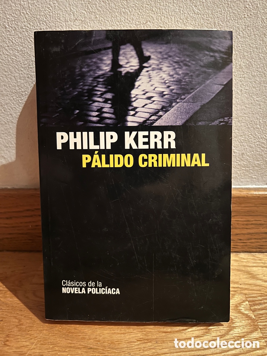 Libros de segunda mano: Philip Kerr P&aacute;lido criminal - Foto 1