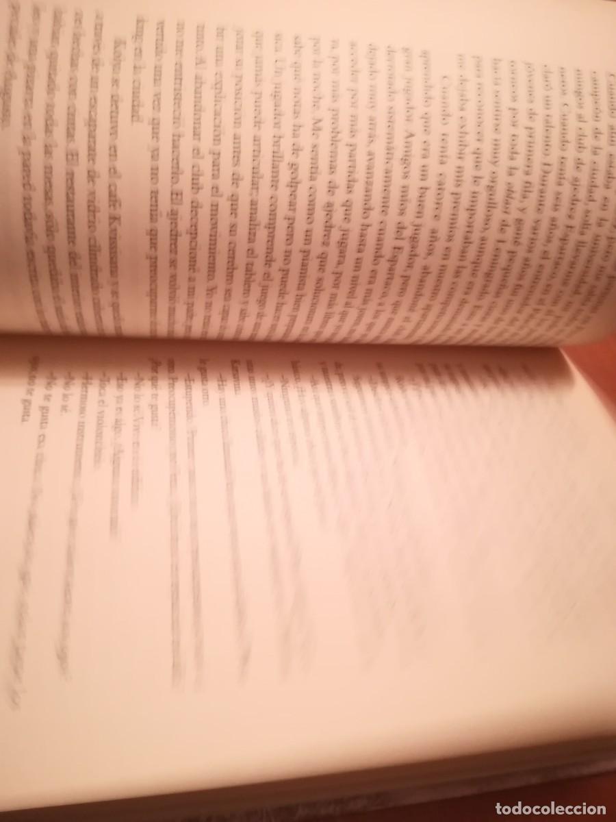 Libros de segunda mano: CIUDAD DE LADRONES / DAVID BENIOFF / CONS 451 / CIRCULO DE LECTORES - Foto 4