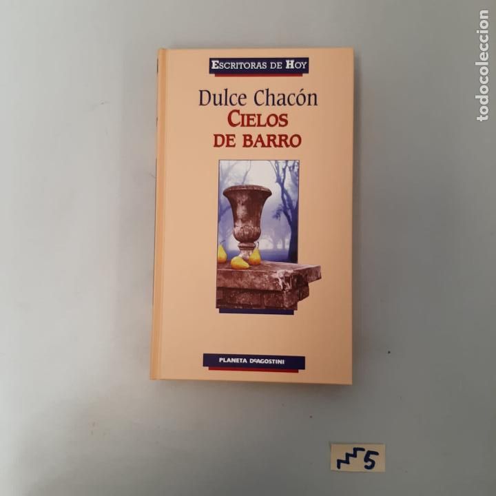 Libros de segunda mano: Cielos de barro - Foto 1
