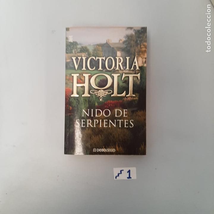 Libros de segunda mano: Nido de serpientes - Foto 1