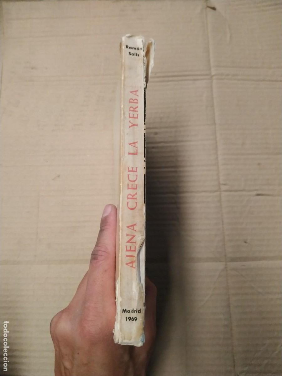 Libros de segunda mano: Ajena crece la yerba - Ram&oacute;n Sol&iacute;s - Foto 3