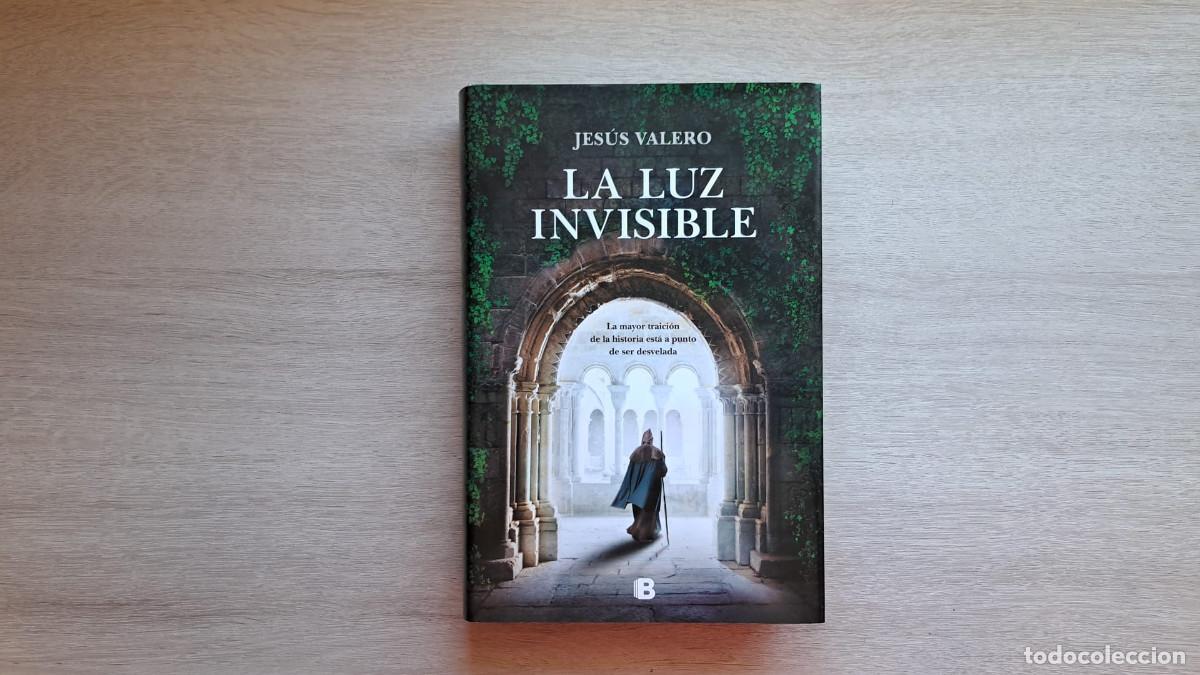Libros de segunda mano: Libro La luz invisible - Jes&uacute;s Valero - - Foto 1