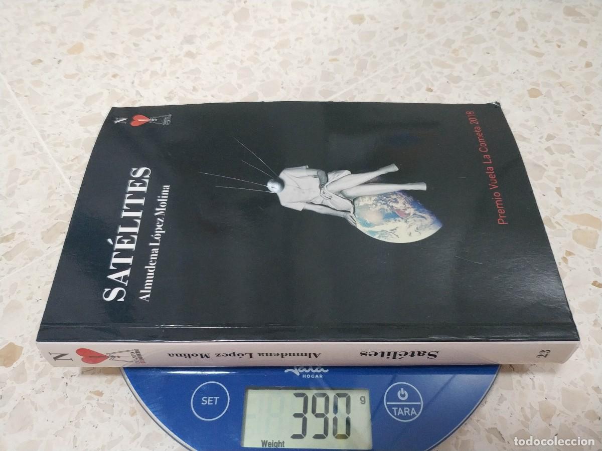 Libros de segunda mano: SATELITES. ALMUDENA LOPEZ MOLINA - Foto 4