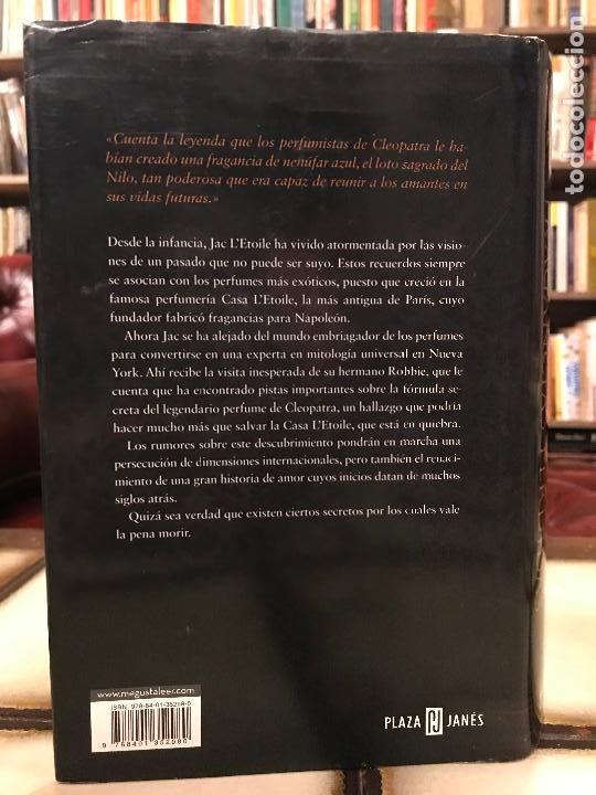Libros de segunda mano: El libro de las fragancias perdidas. M. J. Rose. - Foto 2
