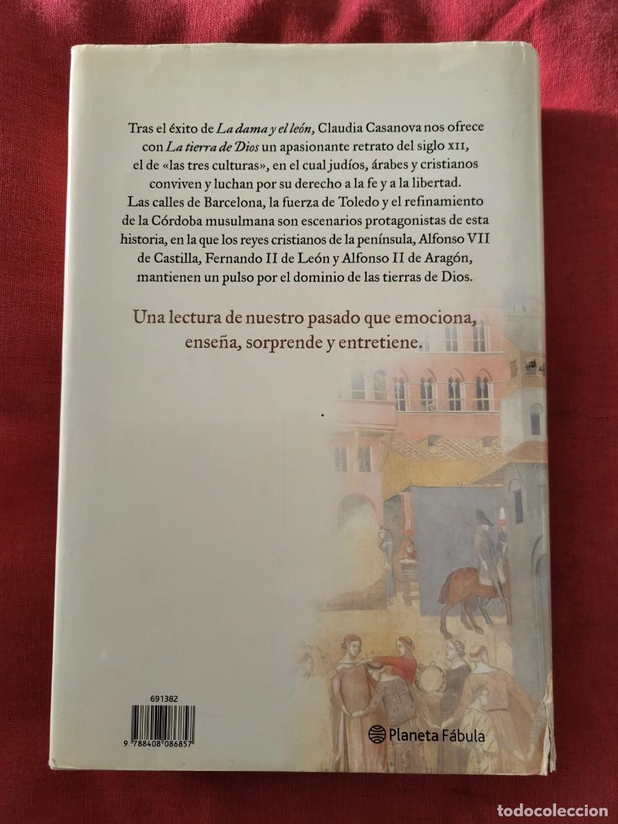 Libros de segunda mano: LA TIERRA DE DIOS. CLAUDIA CASANOVA - Foto 2