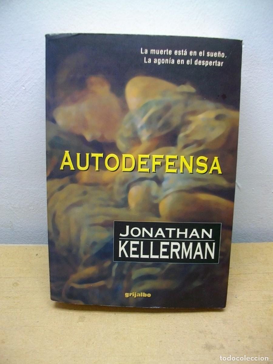 Libros de segunda mano: Autodefensa -TAPA BLANDA 1&ordf; EDICION 1997 de Jonathan Kellerman - Foto 1
