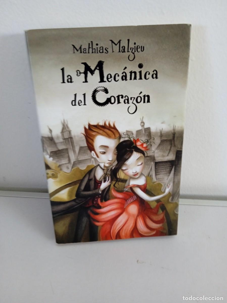 Libros de segunda mano: LA MECANICA DEL CORAZ&Oacute;N Mathias Malzieu - Foto 1