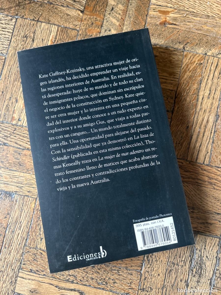 Libros de segunda mano: La mujer de mar adentro - Thomas Keneally - Foto 4