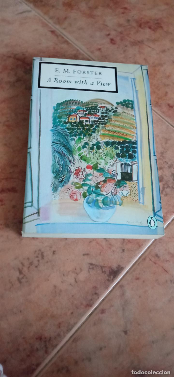 Libros de segunda mano: A ROOM WITH A VIEW - E. M. FORSTER - Foto 1