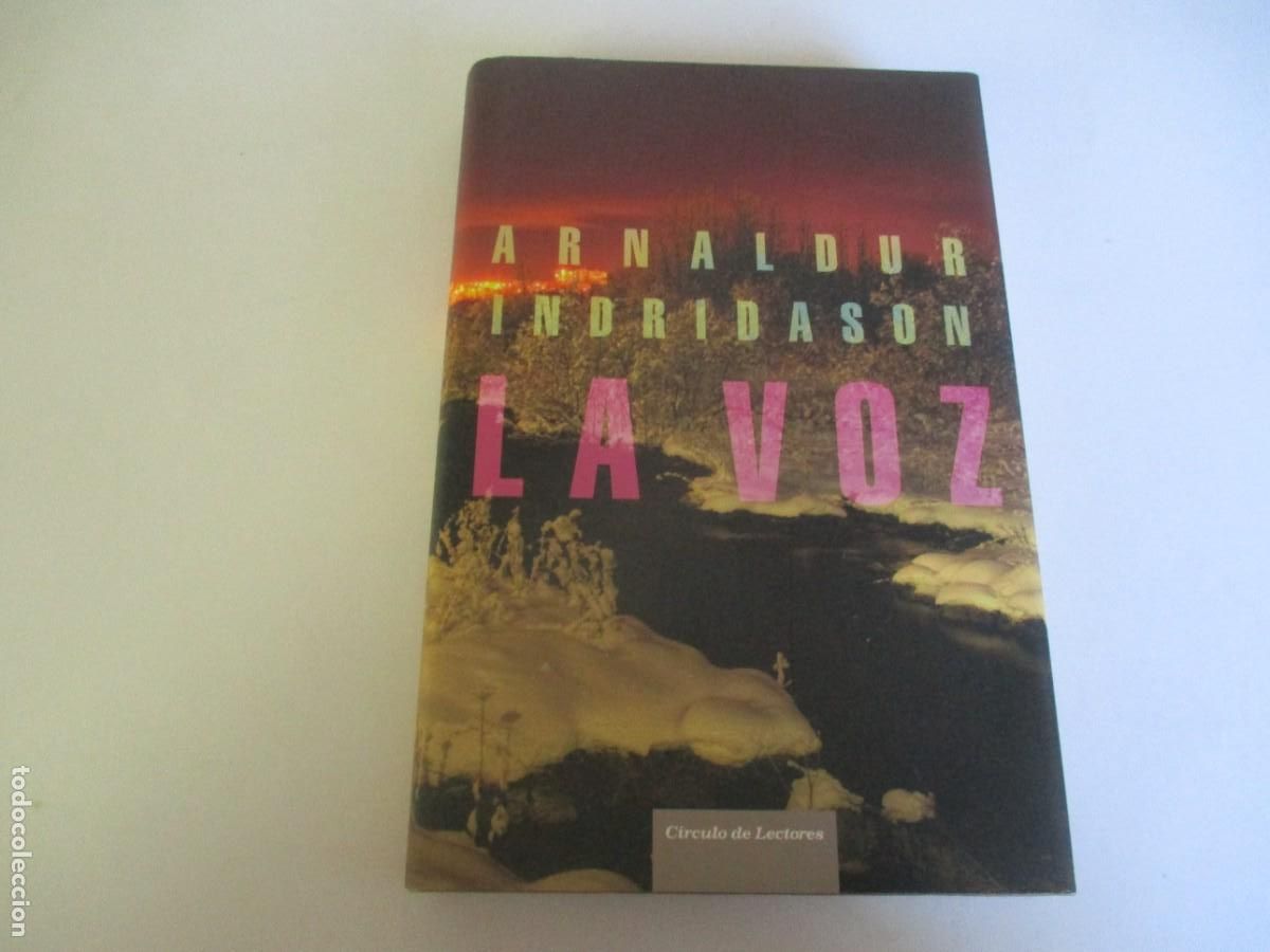 Libros de segunda mano: ARNALDUR INDRIDASON La voz W22401 - Foto 1