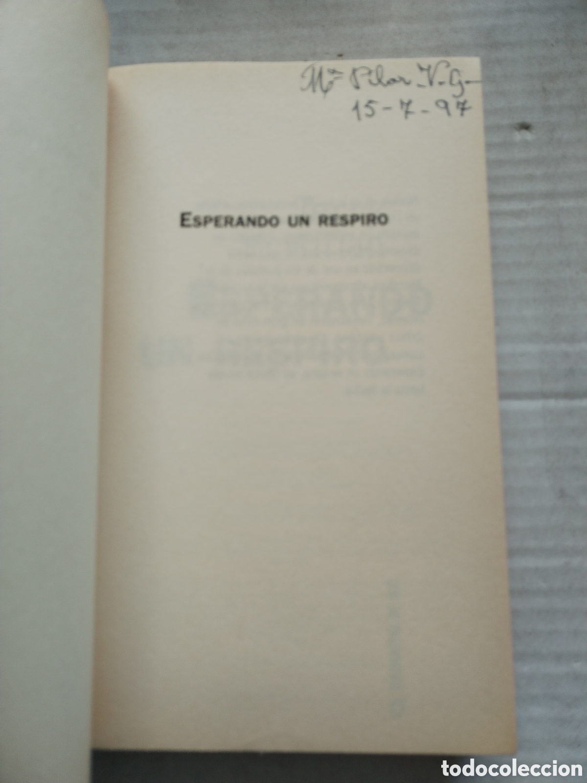 Libros de segunda mano: ESPERANDO UN RESPIRO/TERRY McCMILLAN - Foto 2