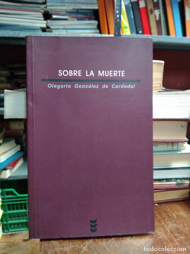 Libros de segunda mano: Sobre la muerte. L.31173 - Foto 1