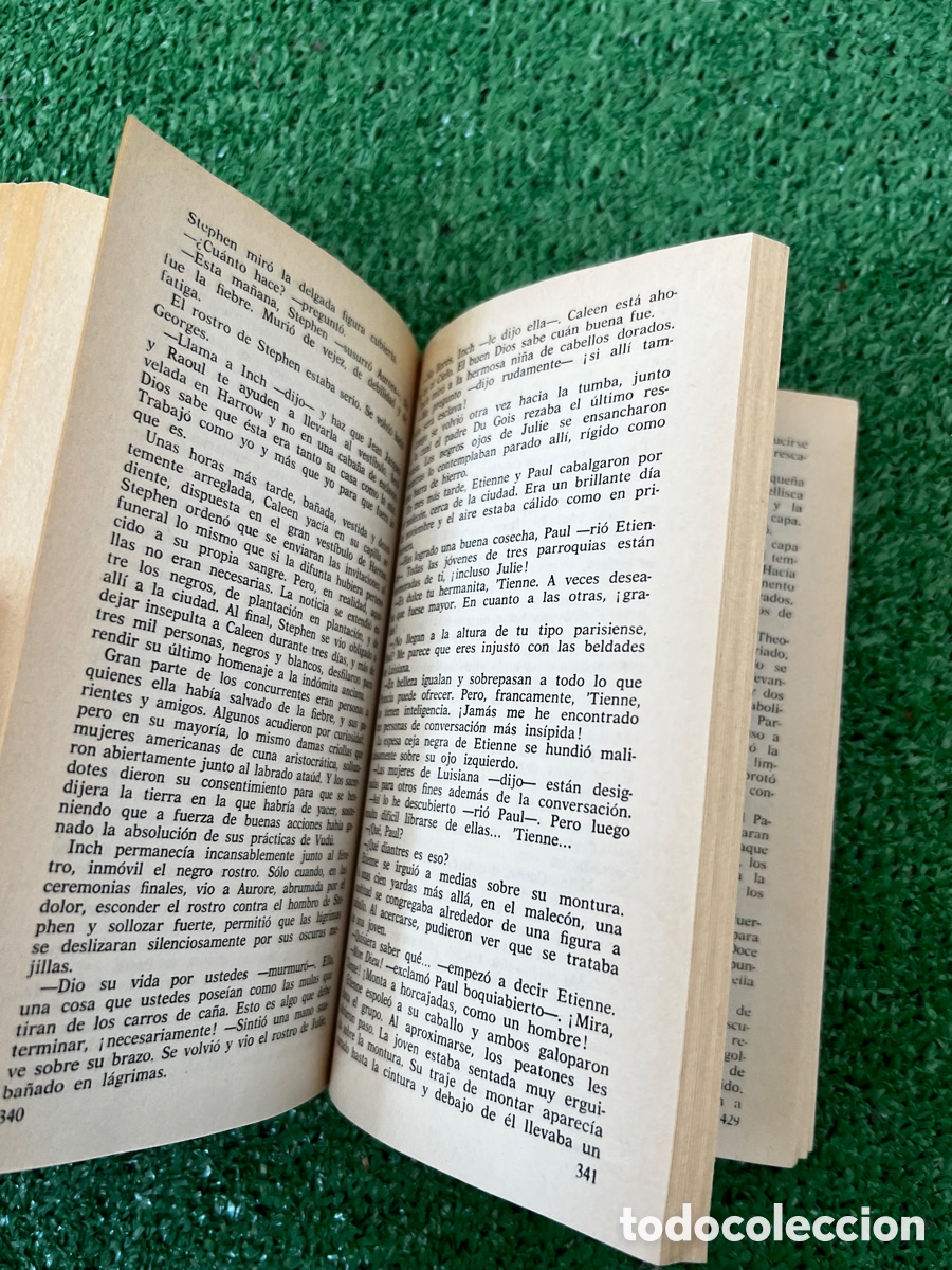 Libros de segunda mano: Mientras la ciudad duerme - Foto 5