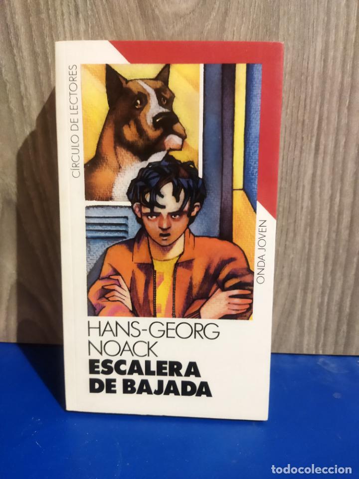 Libros de segunda mano: Escalera de bajada - Foto 1