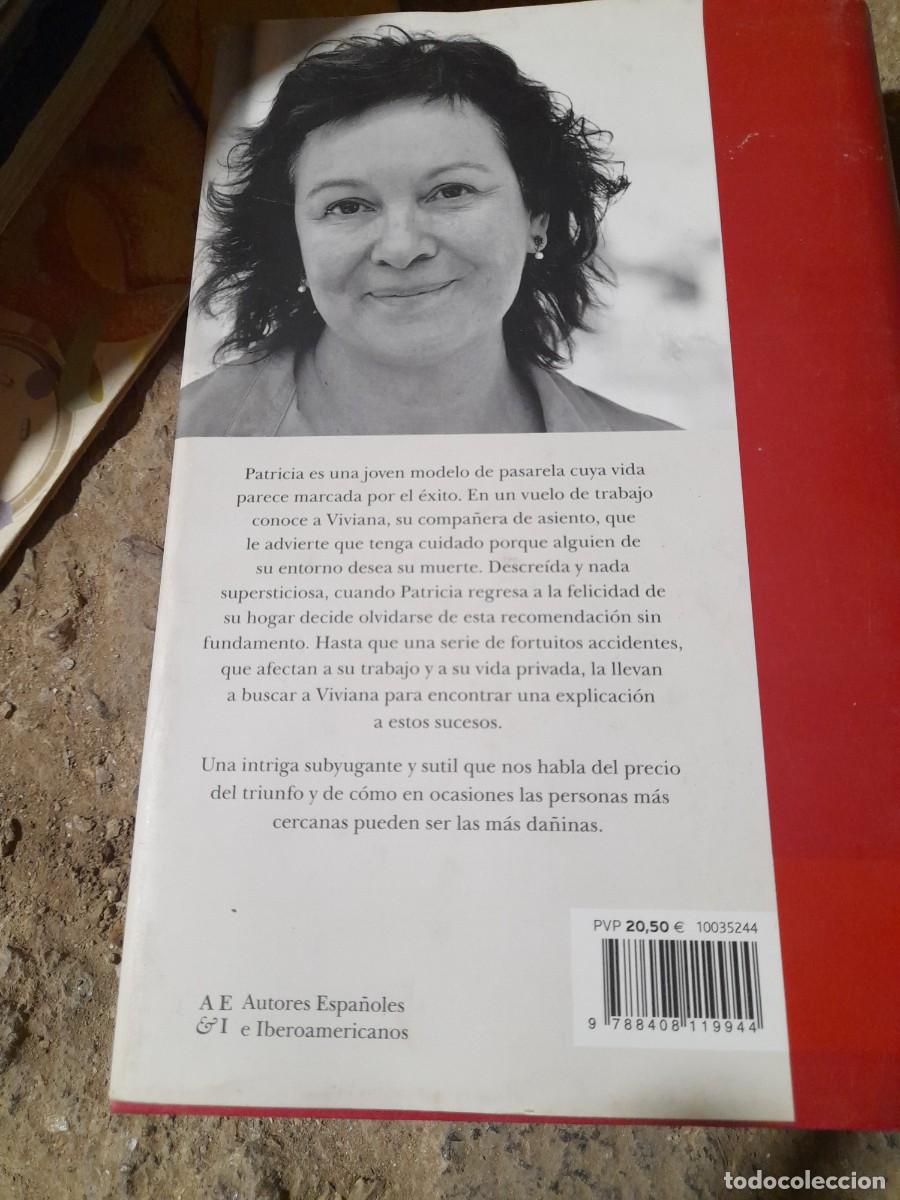 Libros de segunda mano: Libro El cielo ha vuelto Clara S&aacute;nchez - Foto 4