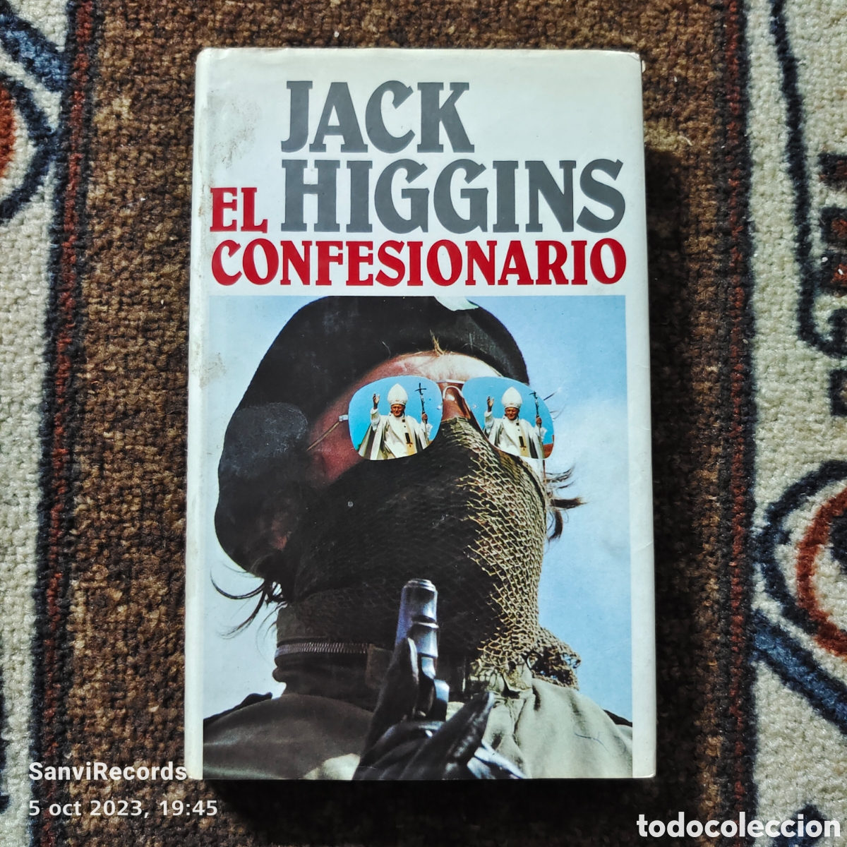 Libros de segunda mano: EL CONFESIONARIO (JACK HIGGINS) - Foto 1