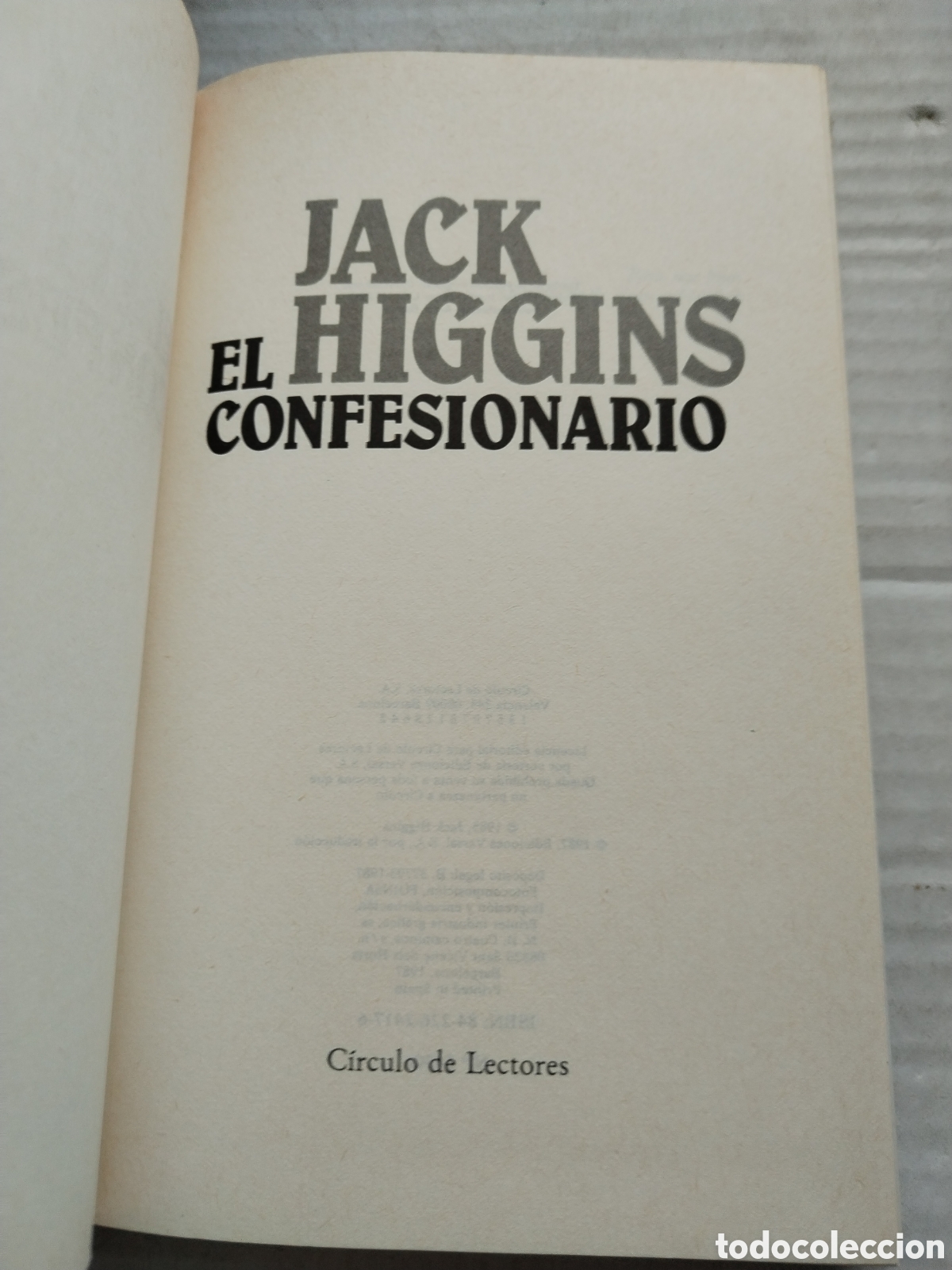 Libros de segunda mano: EL CONFESIONARIO/JACK HIGGINS - Foto 2