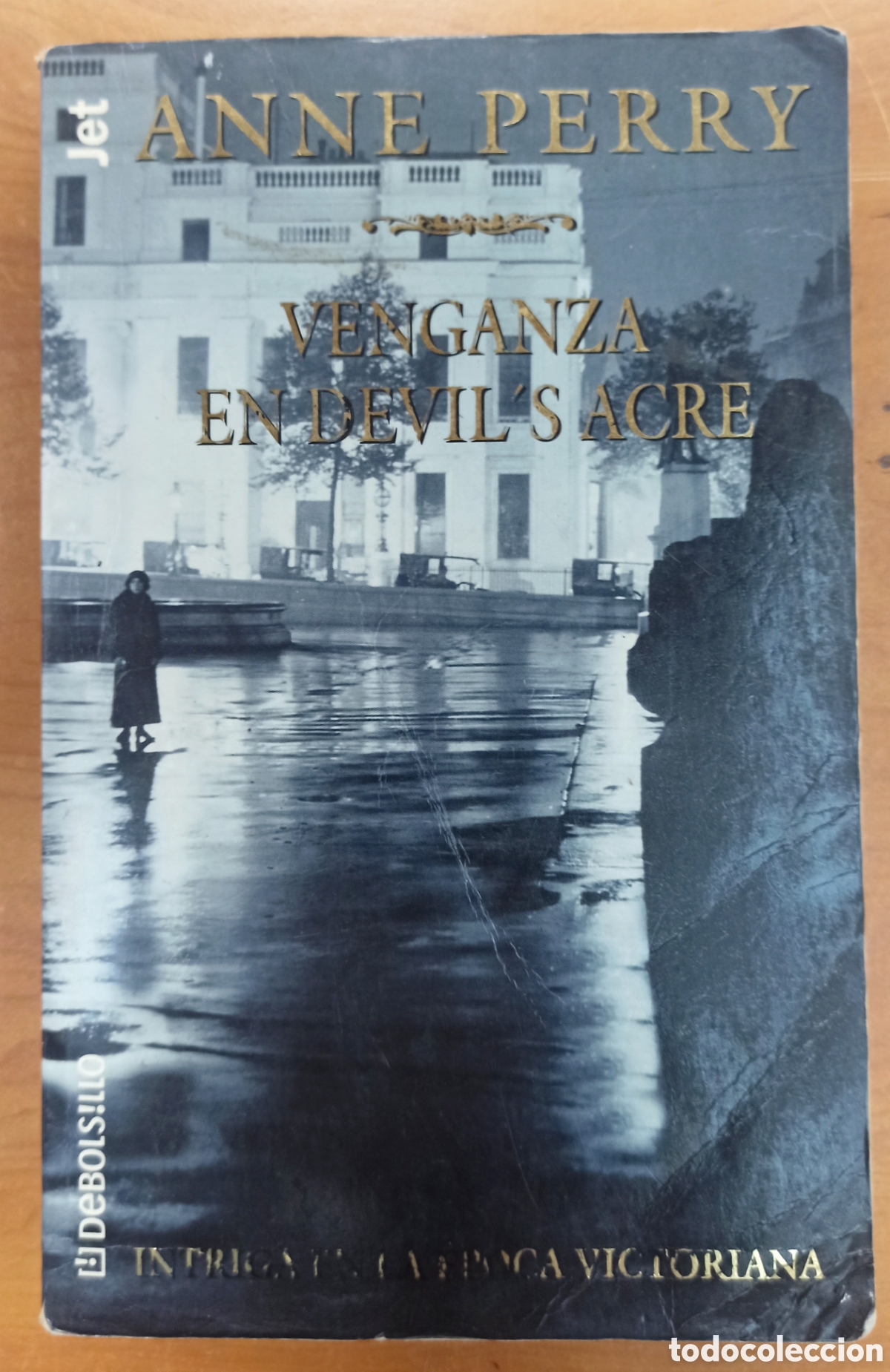 Libros de segunda mano: VENGANZA EN DEVILS ACRE - ANNE PERRY - Foto 1