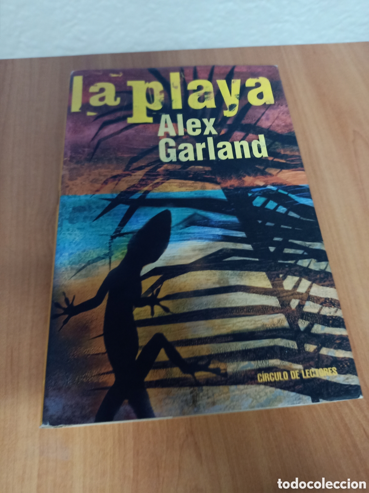 Libros de segunda mano: La playa - Alex Garland - Foto 1