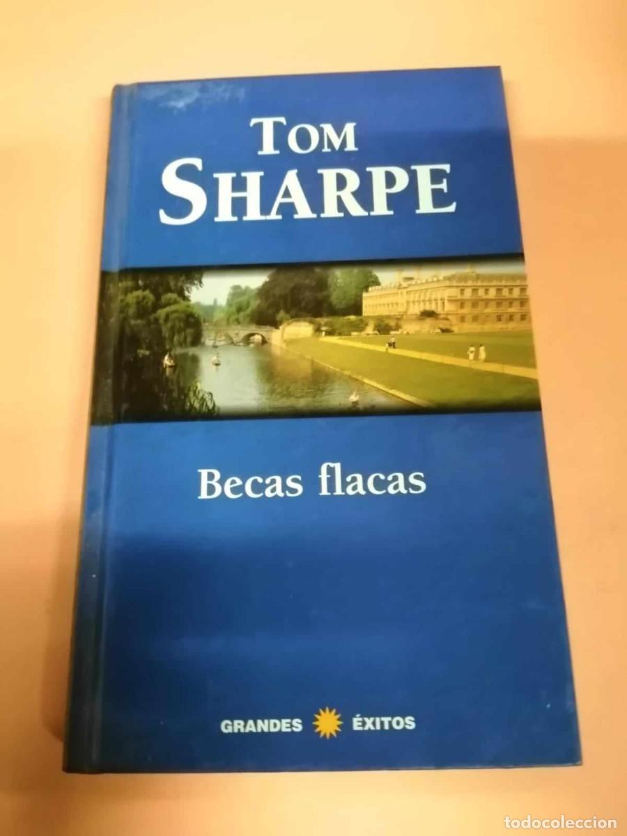 Libros de segunda mano: BECAS FLACAS (TOM SHARPE) - Foto 1