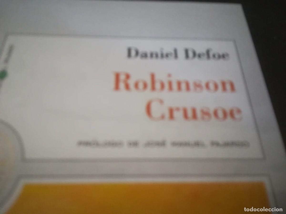 Libros de segunda mano: ROBINSON CRUSOE / DANIEL DEFOE / CONS 683 - Foto 2