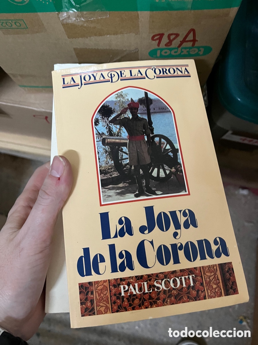 Libros de segunda mano: 98A La Joya de la Corona PAUL SCOTT - Foto 1