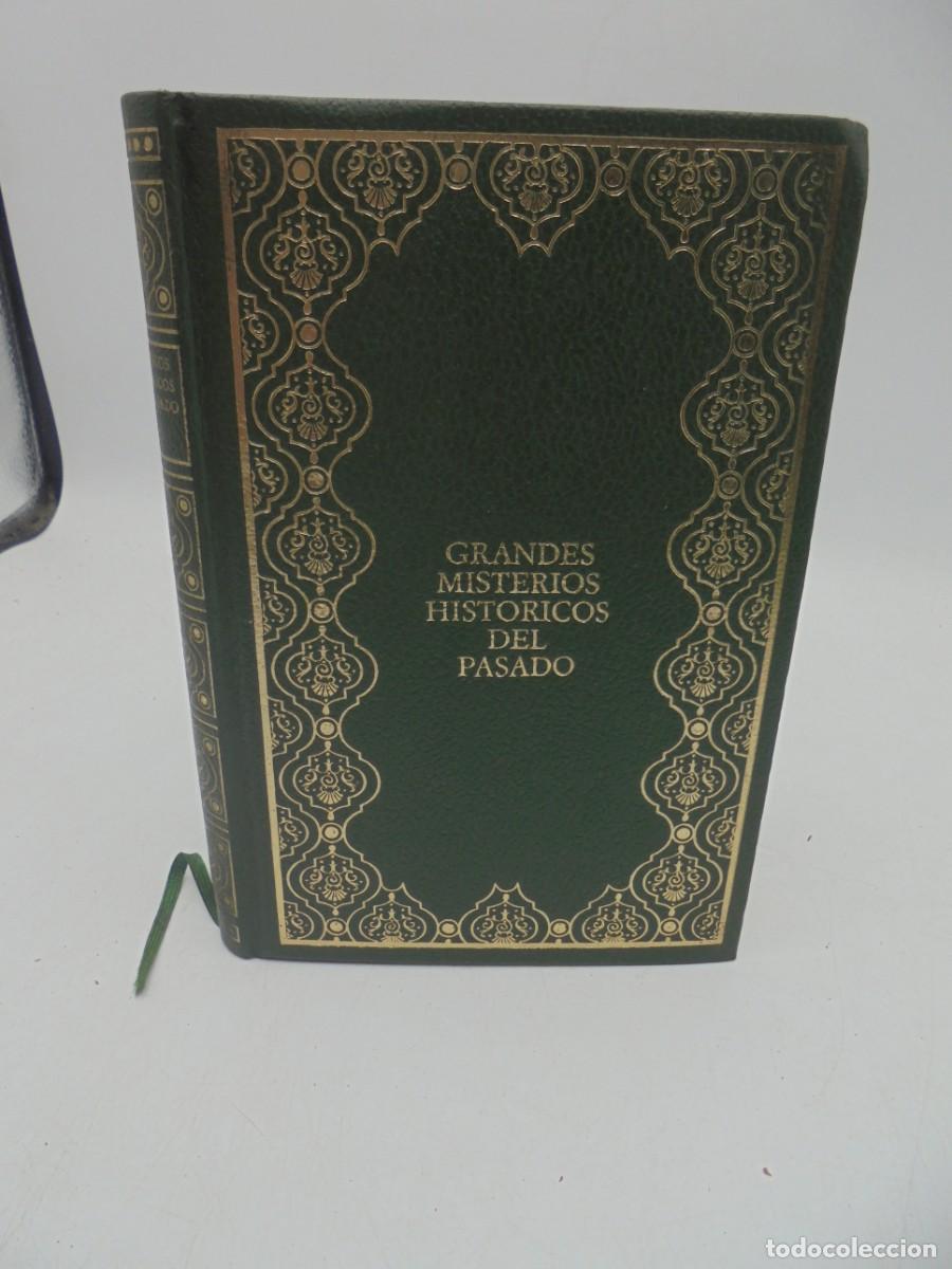 Libri di seconda mano: EL ASESINATO DE CONCINI/EL SECUESTRO DEL DUQUE DE ENGHIEN/LAS BARRICADAS. 1970. PAGS : 245.