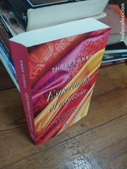 Libros de segunda mano: Esperando el monz&oacute;n. Threes Anna. L.32433 - Foto 2