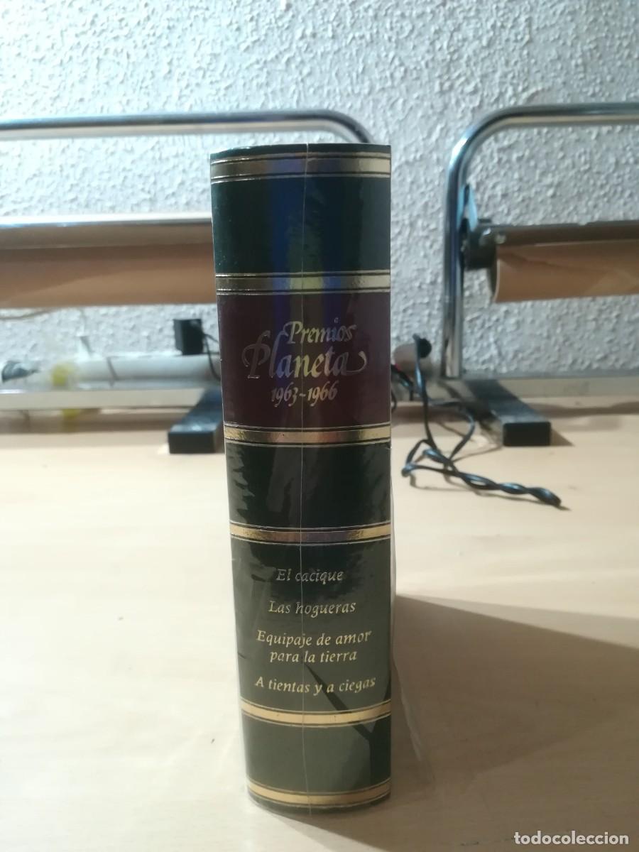 Gebrauchte B&uuml;cher: PREMIOS PLANETA / 1967-1970 / AL 49 / LAS ULTIMAS BANDERAS.CON LA NOCHE A CUESTAS.EN LA VIDA D