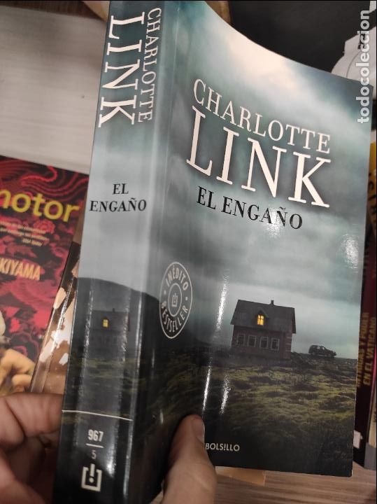 Libros de segunda mano: charlotte link el enga&ntilde;o - Foto 2