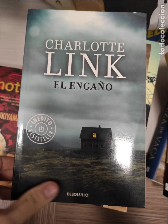 Libros de segunda mano: charlotte link el enga&ntilde;o - Foto 1