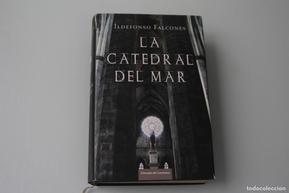Libros de segunda mano: LA CATEDRAL DEL MAR ILDEFONSO FALCONES - Foto 1