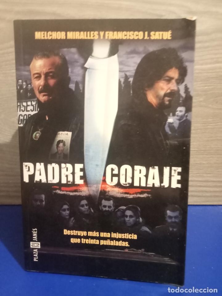 Libros de segunda mano: Padre coraje - Foto 1