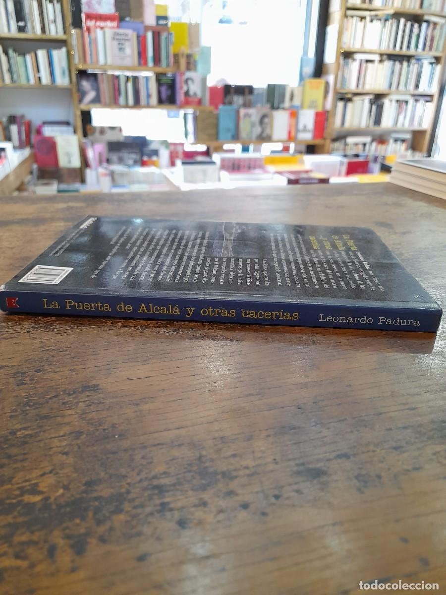 Libros de segunda mano: La Puerta de Alcal&aacute;, Leonardo Padura - Foto 4