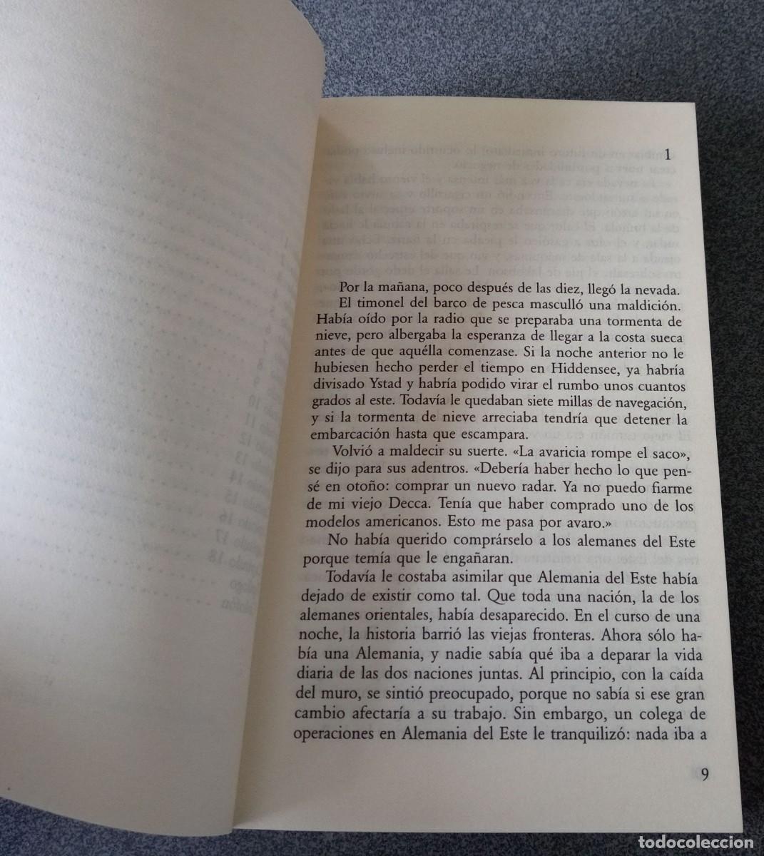 Libros de segunda mano: Los Perros De Riga Henning Mankell - Foto 6