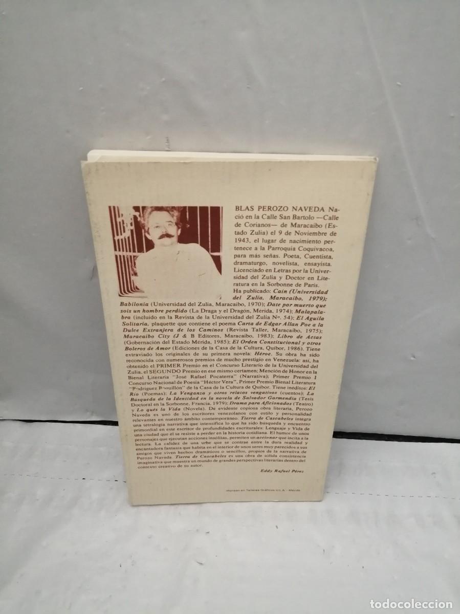 Libros de segunda mano: Tierra De Cascabeles (Primera edici&oacute;n) - Foto 2