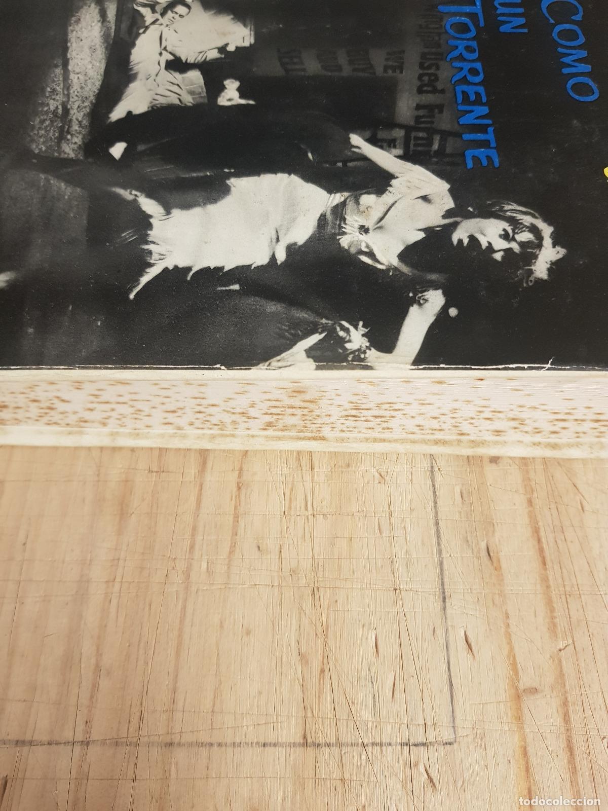Libros de segunda mano: Como un torrente - James Jones - Foto 3