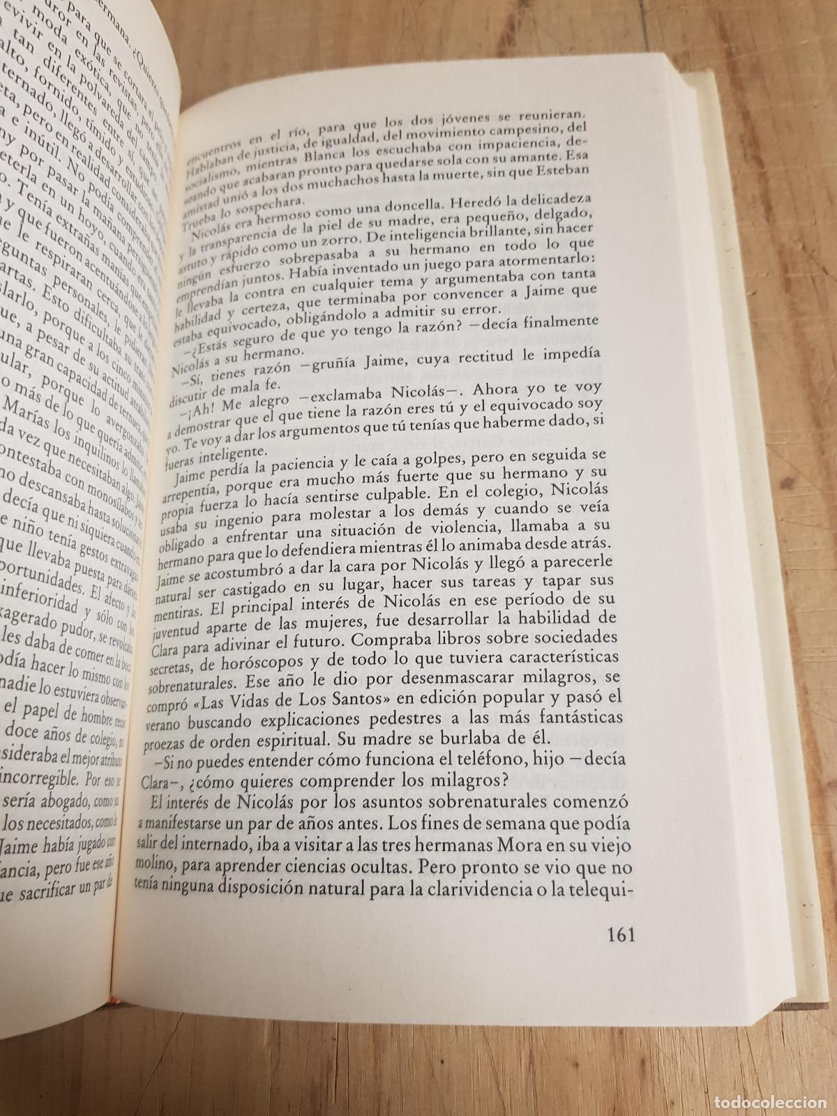 Libros de segunda mano: La casa de los espiritus - Isabel Allende - Foto 5