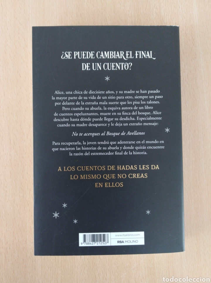 Libros de segunda mano: LA PUERTA DEL BOSQUE. Melissa Albert - Foto 2
