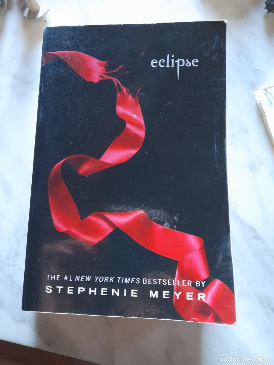 Libros de segunda mano: Libro en ingl&eacute;s english eclipse Stephenie Meyer - Foto 1