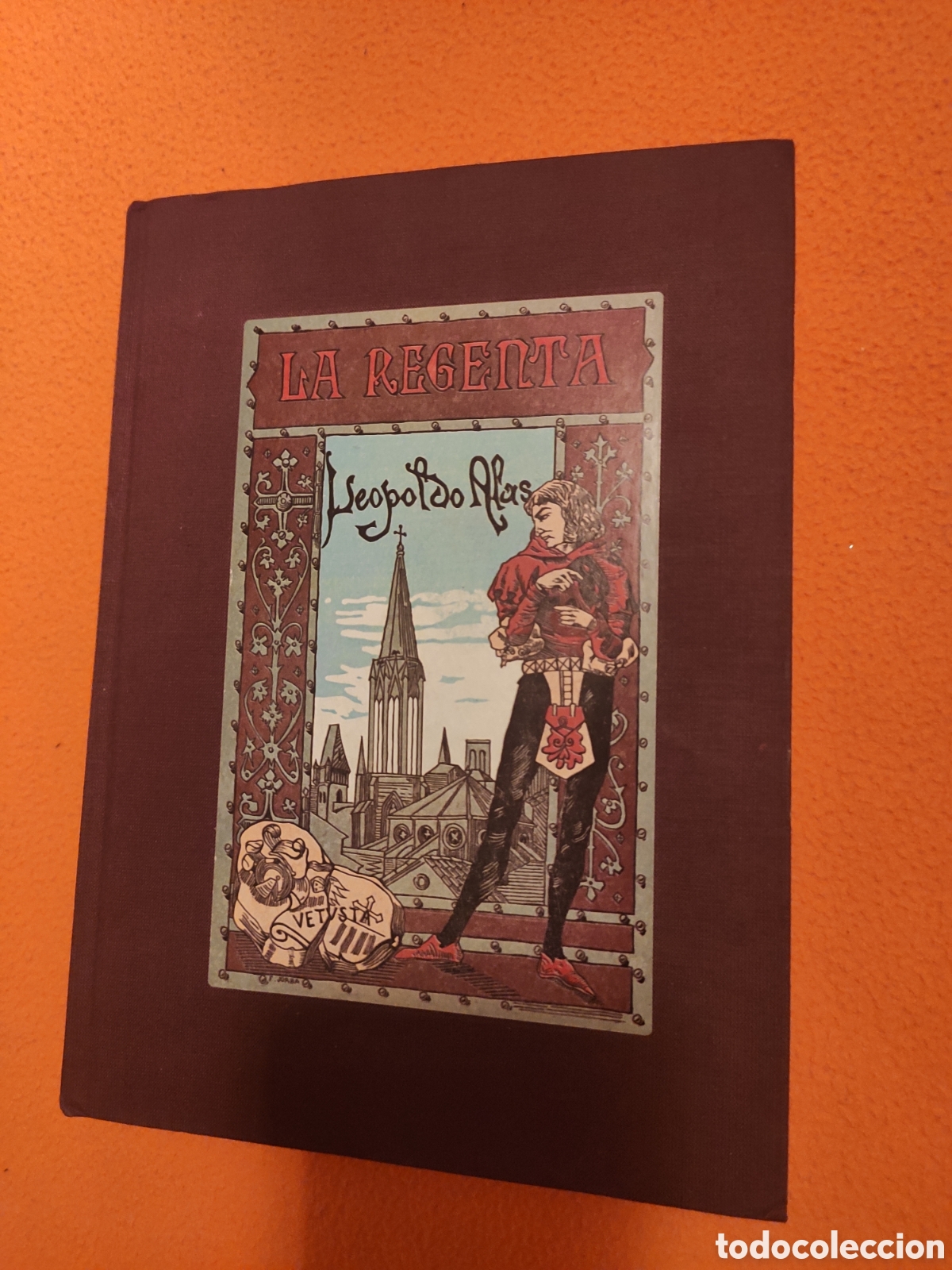 Libros de segunda mano: Libro. La Regenta. - Foto 1
