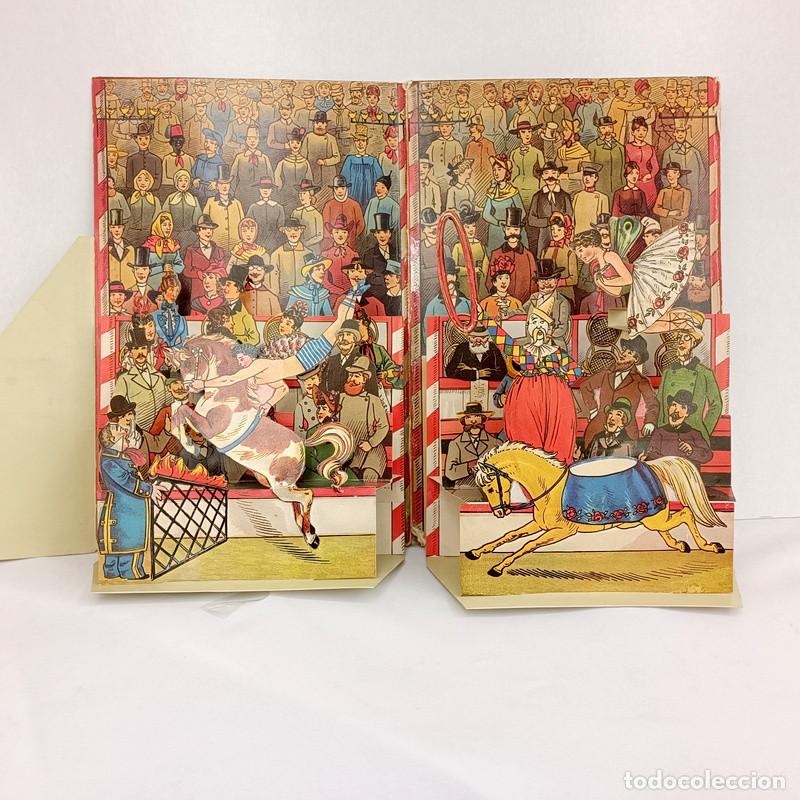 Libros de segunda mano: LIBRO-CUENTO DESPLEGABLE EN INGLES - Foto 2