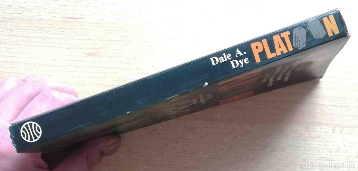 Libros de segunda mano: Platoon (Dale A. Dye) Planeta 1987. - Foto 5
