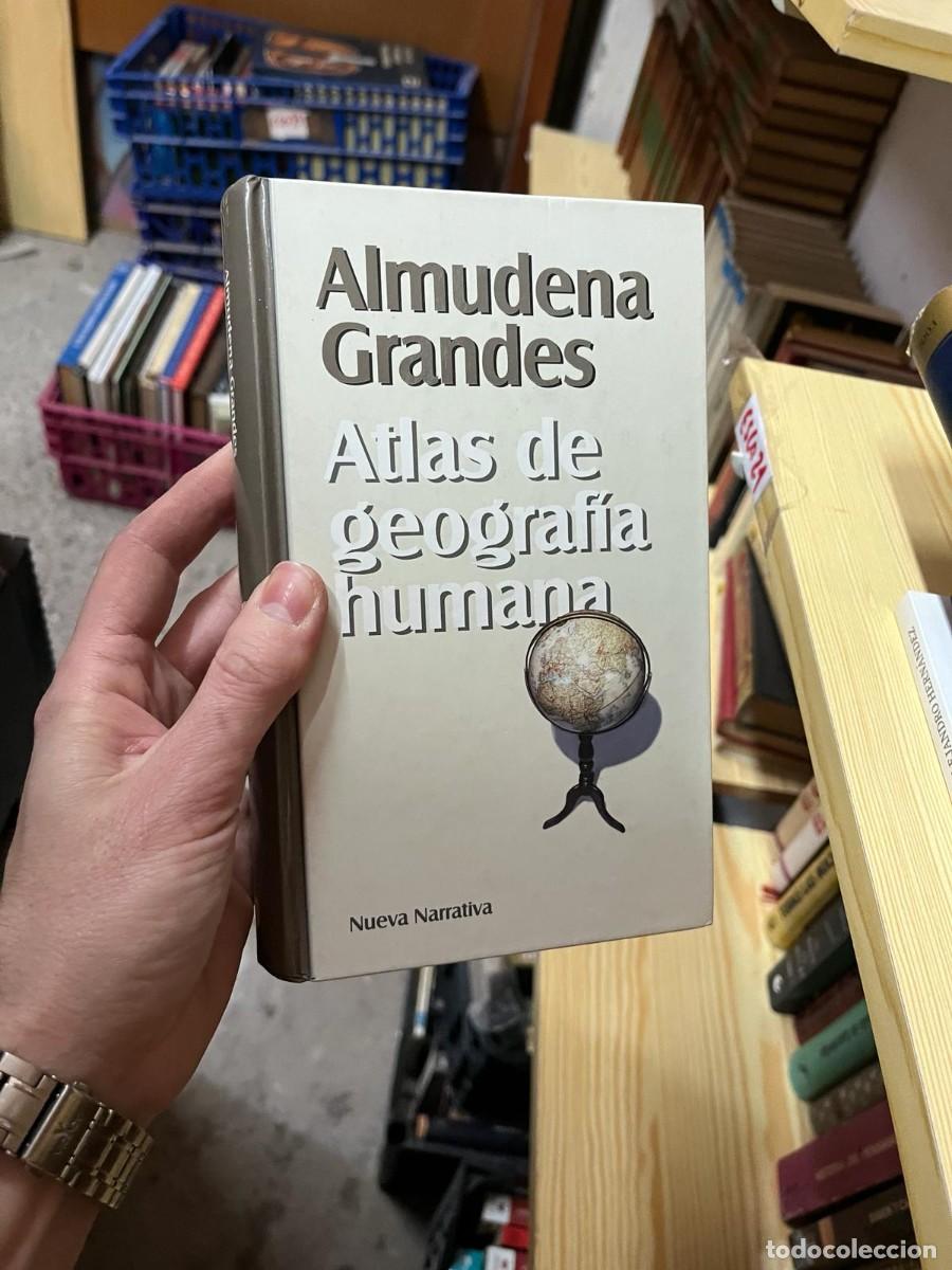 Libros de segunda mano: ESCO21 ALMUDENA GRANDES, ATLAS DE GEOGRAFIA HUMANA